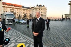 Azerbaycan Cumhurbaşkanı Aliyev: “Her seferinde barışa biraz daha yaklaşıyoruz”